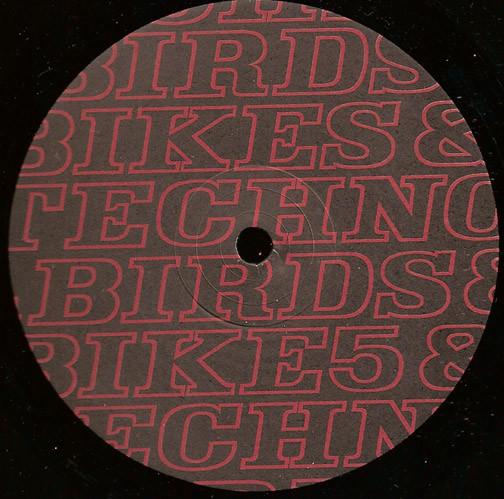 2CB - Birds, Bikes & Techno