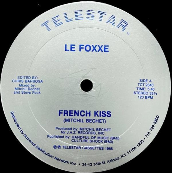 Le Foxxe - French Kiss