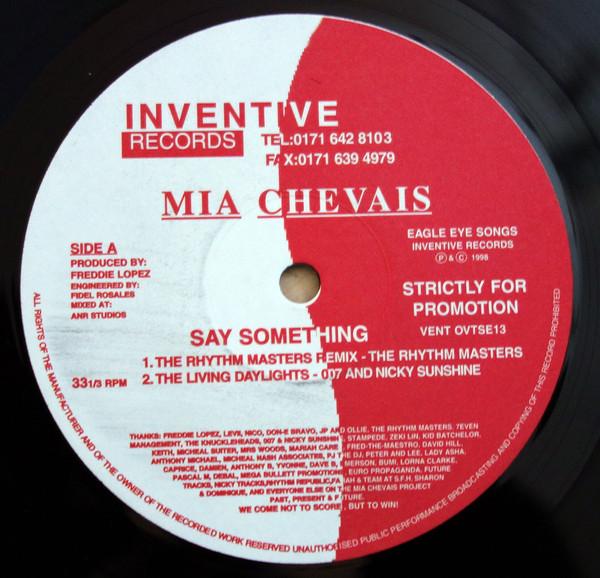 Mia Chevais - Say Something